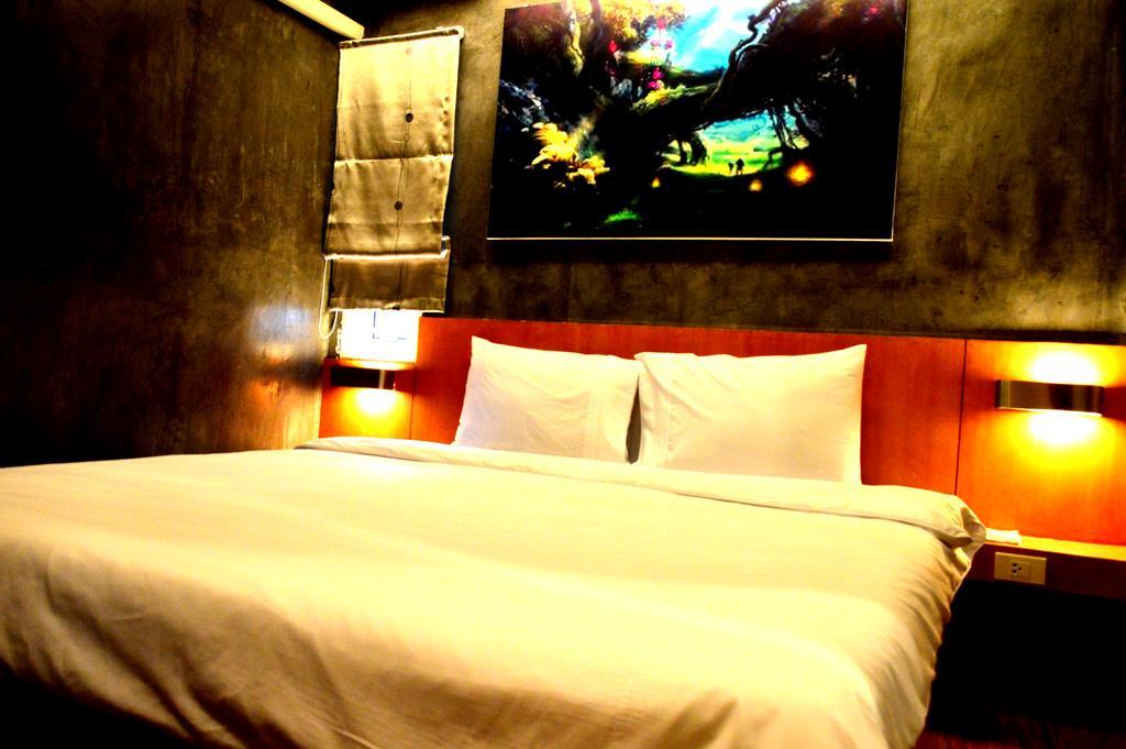 Chaphone Guesthouse Phuket Екстериор снимка