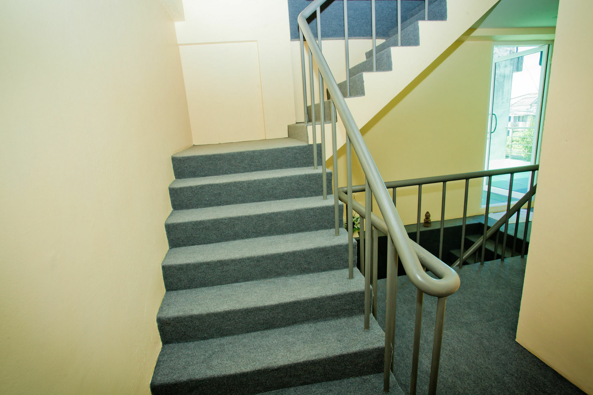 Chaphone Guesthouse Phuket Екстериор снимка